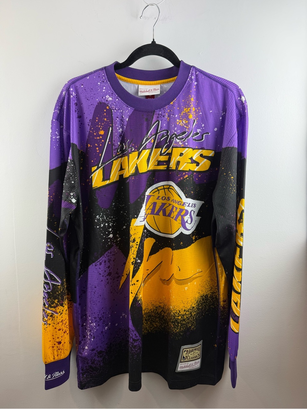 Mitchell & Ness LA Lakers Hardwood Classics Hyper Hoops Moto LS Shirt